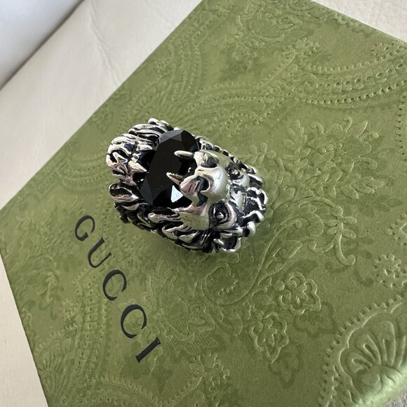 NEW Authentic Gucci Lion Head Crystal Ring In Silver & Black Sz 10 IT 5.25 US - Picture 5 of 10